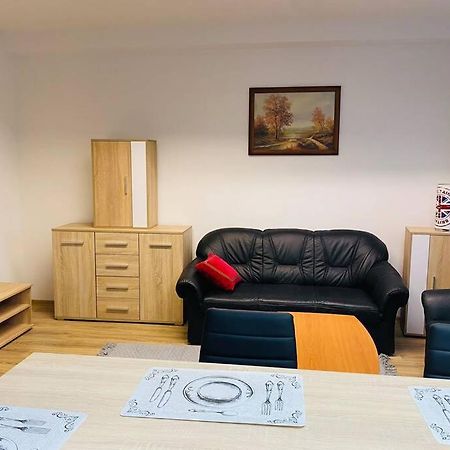 Apartman Solax, Ucnovska 8, Kosice Saca Bagian luar foto