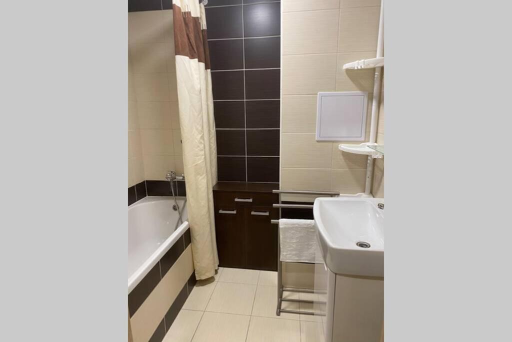 Apartman Solax, Ucnovska 8, Kosice Saca Bagian luar foto